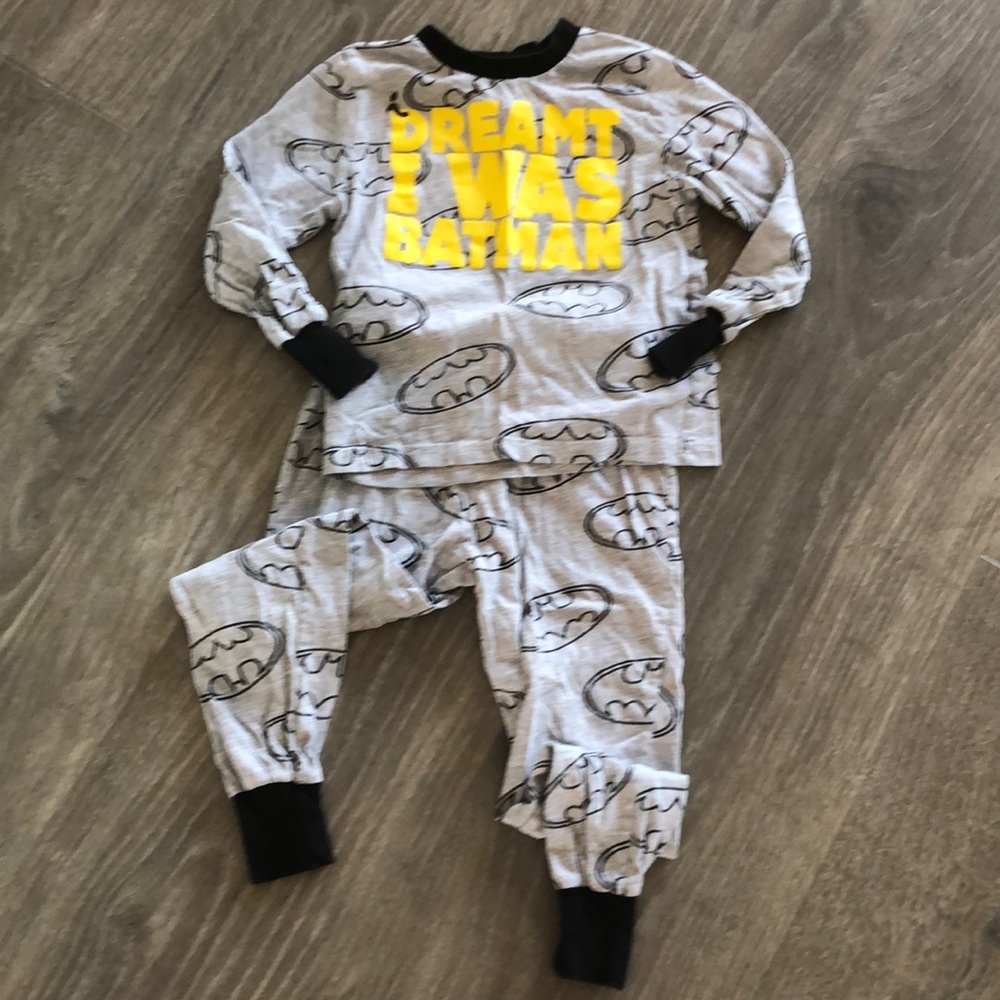 Batman pajamas set size 5